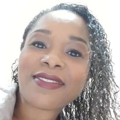 Fabrícia Alexandrino