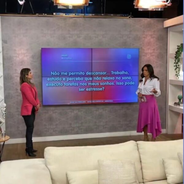 Inteligência Emocional e Resiliência ✔ Como desenvolver inteligência emocional para lidar com desafios pessoais e profissionais. ✔ Estratégias para construir resiliência e transformar dificuldades em oportunidades.