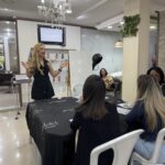 Cabelo foi o trampolim para me conectar com pessoas .