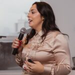 Como fazer o dinheiro sobrar sem abrir mão do que ama