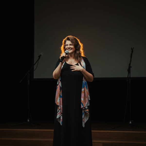 Cura Através da Caneta: Como a Escrita Transforma Dor em Legado Corporativo