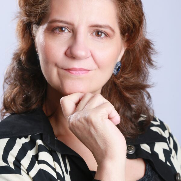 Tecendo Histórias em Família: Transformando Legado Afetivo em Patrimônio Material e Renda