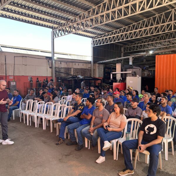 Autocuidado Corporal: A Porta de Entrada para a Saúde Mental - Como dores, posturas e tensões afetam diretamente o emocional — e como reverter isso.