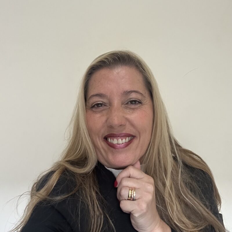 Glaucia Lessa Ferreira Fonseca