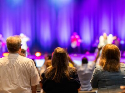 Como Estruturar uma Palestra Memorável que Gera Resultados e Indicações