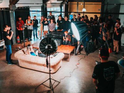 Como Montar uma Equipe de Apoio Eficiente para Alavancar sua Carreira de Palestrante