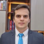 Liderança no Fronte: Como a Experiência Operacional Forma Gestores