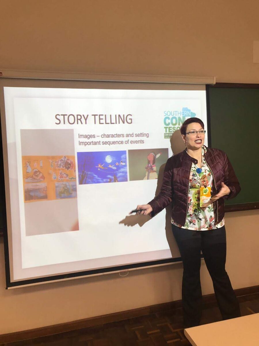 PowerPoint não é teleprompter. Como o design intencional de slides pode transformar experiências de aprendizagem.