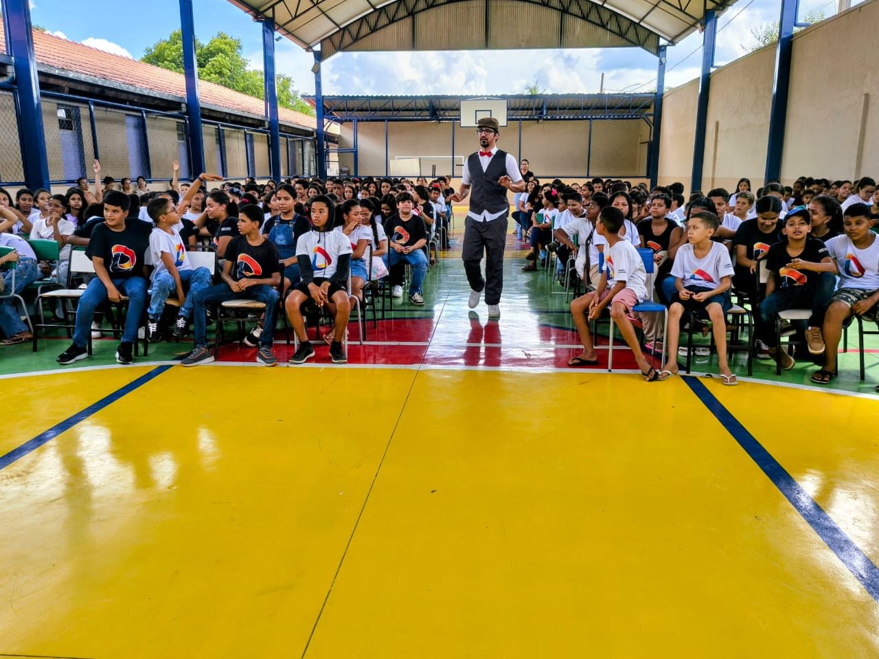 Arte que aproxima, educa e transforma experiências.