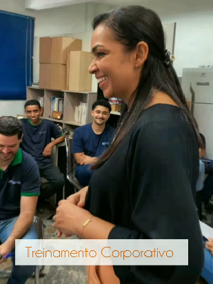 DESENVOLVIMENTO DE LÍDERANÇA - Postura profissional e inteligência emocional para liderar equipes