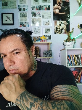 Carlinhos De Oliveira