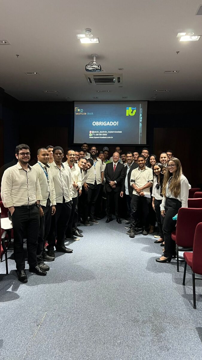 CUIDE DE SEU CLIENTE - SEU CONCORRENTE ESTÁ DE OLHO NELE!