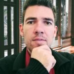 "Jovens escritores: Como se tornar um five star?"/ "Motivação começa de dentro para fora"/ "Se vive na fila, pira"/ "Causos motivacionais: refletir para agir"/ "O que podemos aprender com os pássaros?"