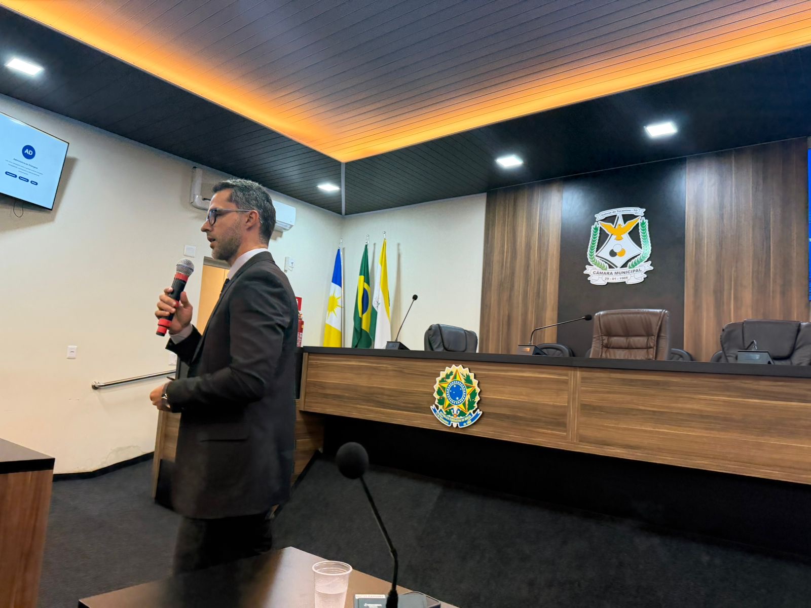 Cursos e palestras ênfase direito público