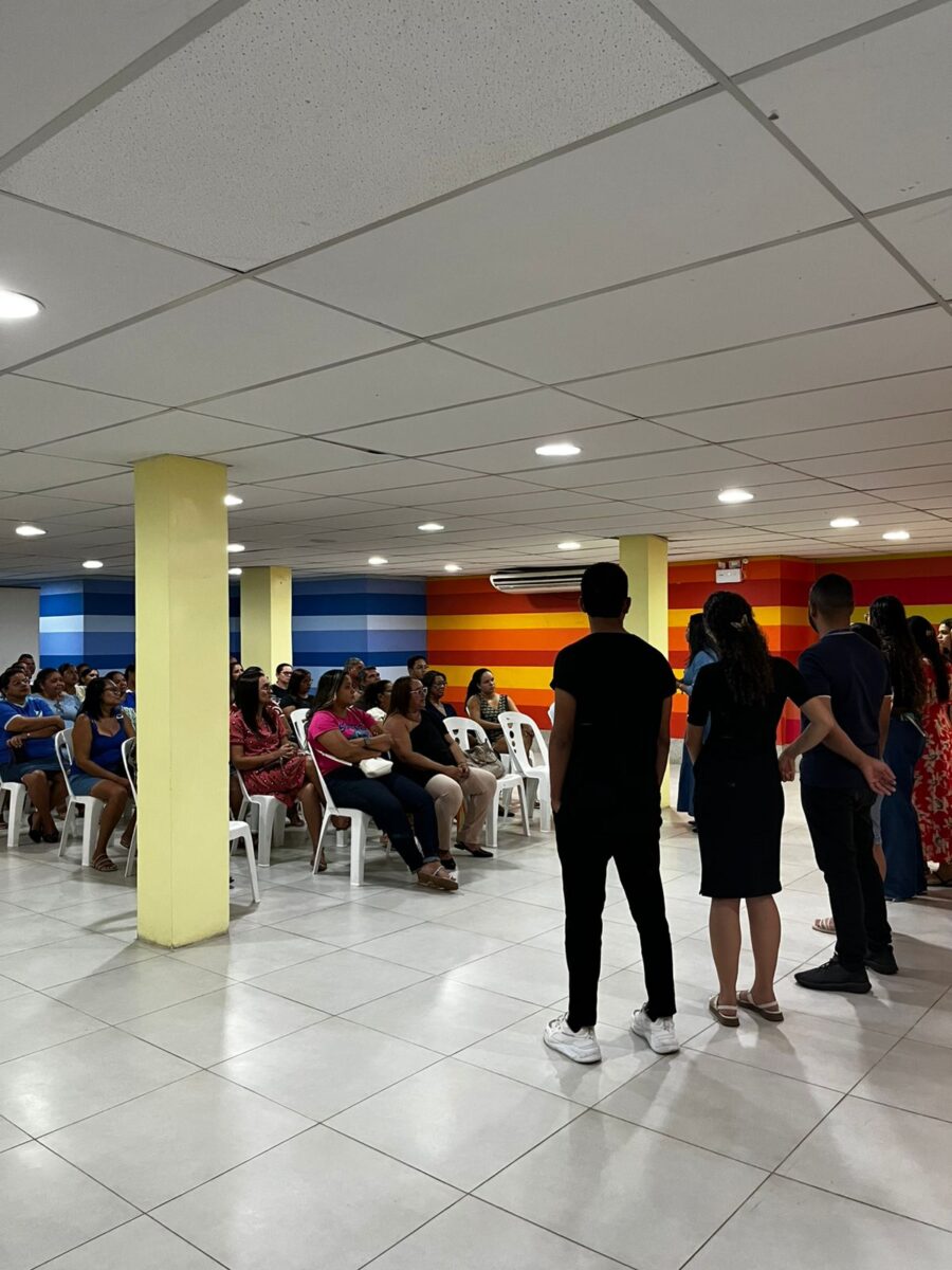 Acreditar na educação é a solução.