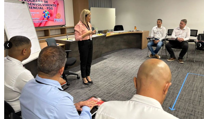 Liderança na Prática: Comunicação, Feedback e Gestão de Equipes