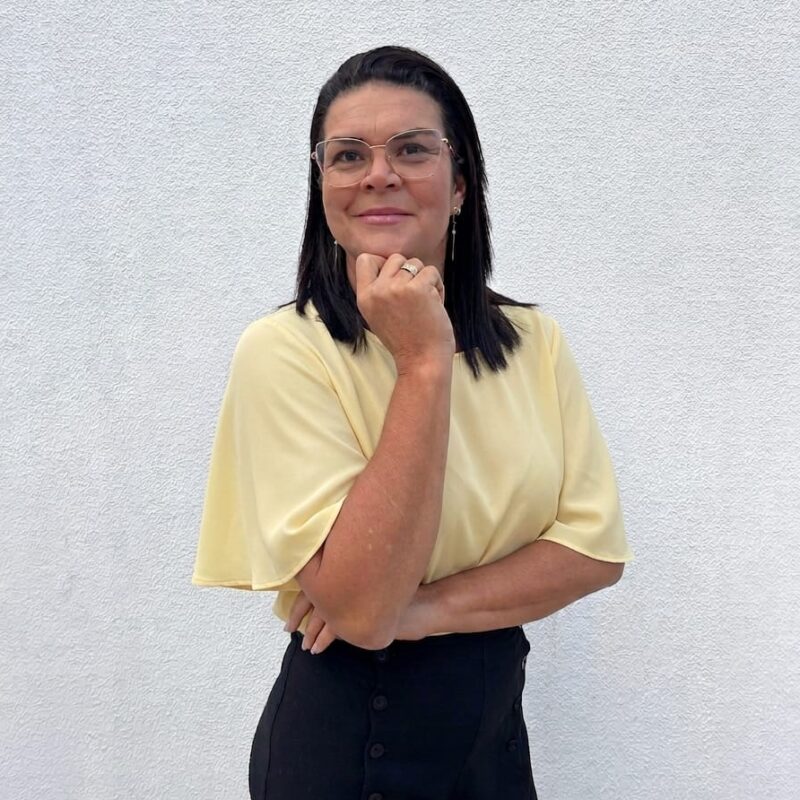 VANIA MATOS