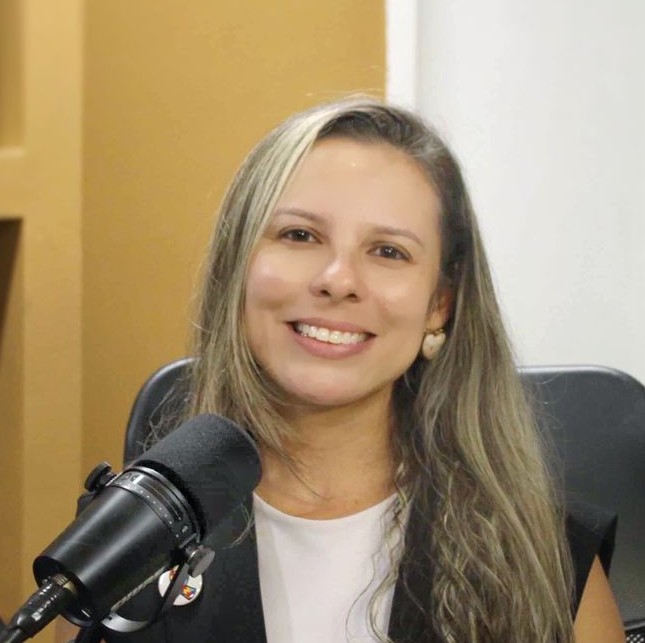 Neuropsicopedagoga Monalisa Oliveira