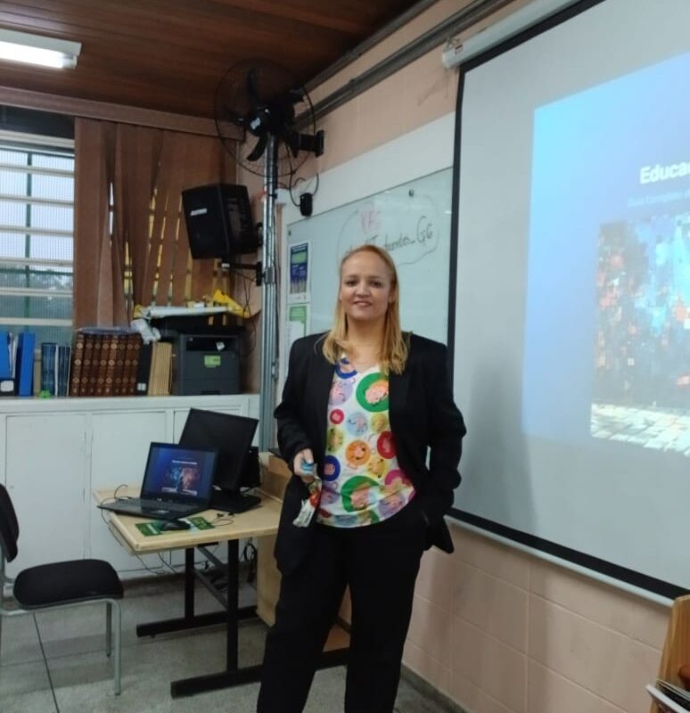 Micéia Lima Izidoro