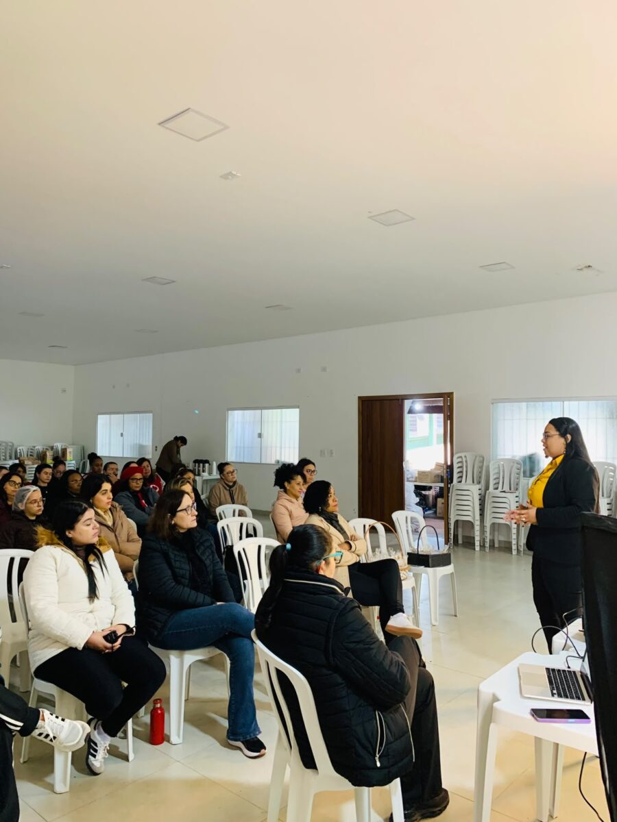 Palestras Corporativas sobre Liderança e Desenvolvimento Humano